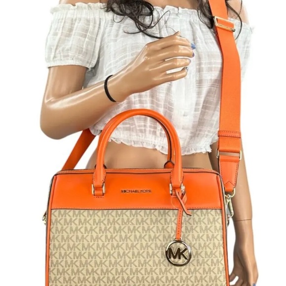 Michael Kors MK Jet Set Travel Medium Duffle Bag Satchel Poppy Orange Sand MK - Picture 4 of 14